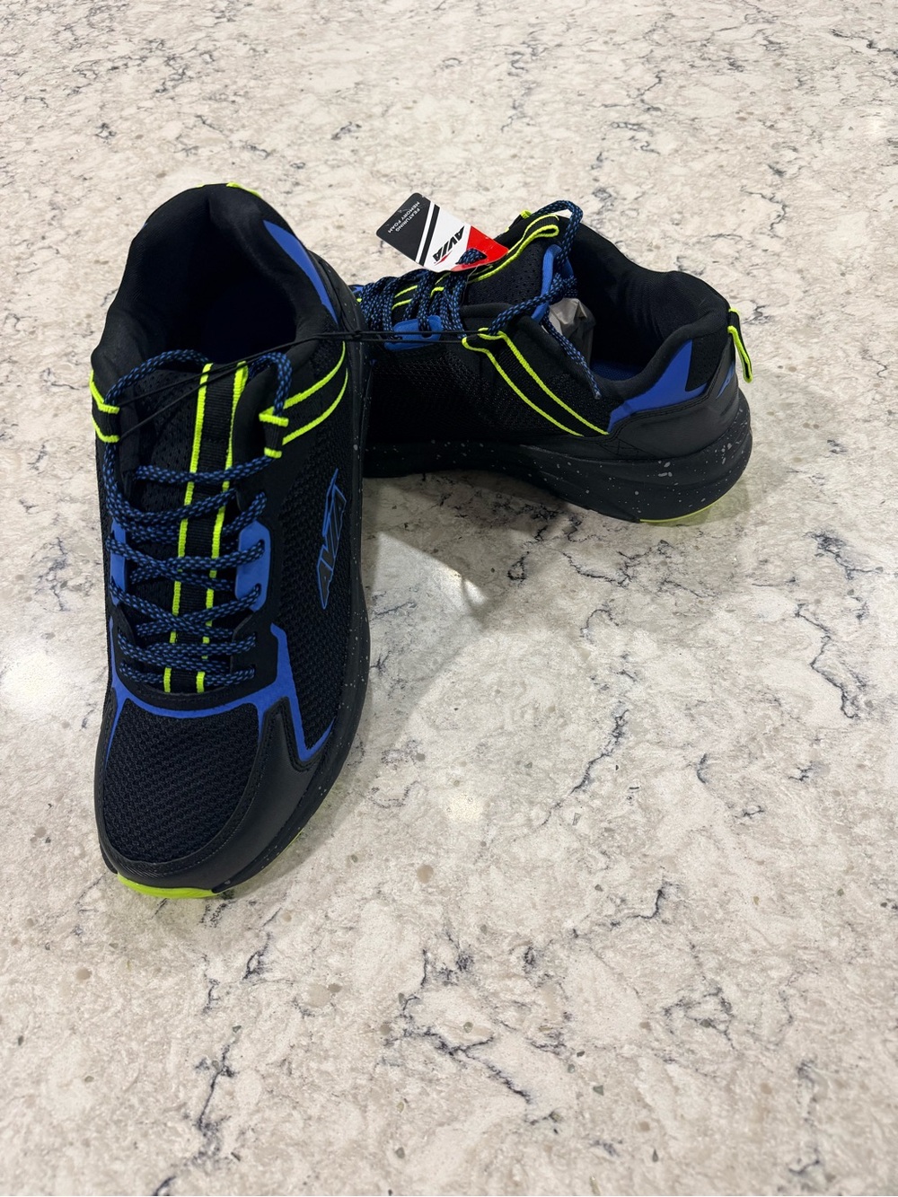 NEW - Size 10.5M/12W - Avia Canyon 2.0 Black Athletic Hiking Shoes - AA50064MBYM